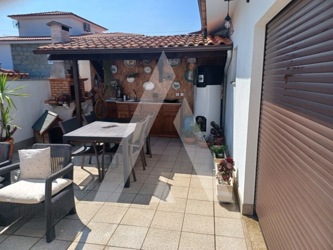 Moradia T4 para Venda em Paredes Foto 8