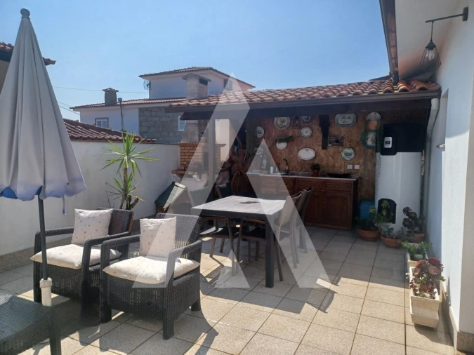 Moradia T4 para Venda em Paredes Foto 9