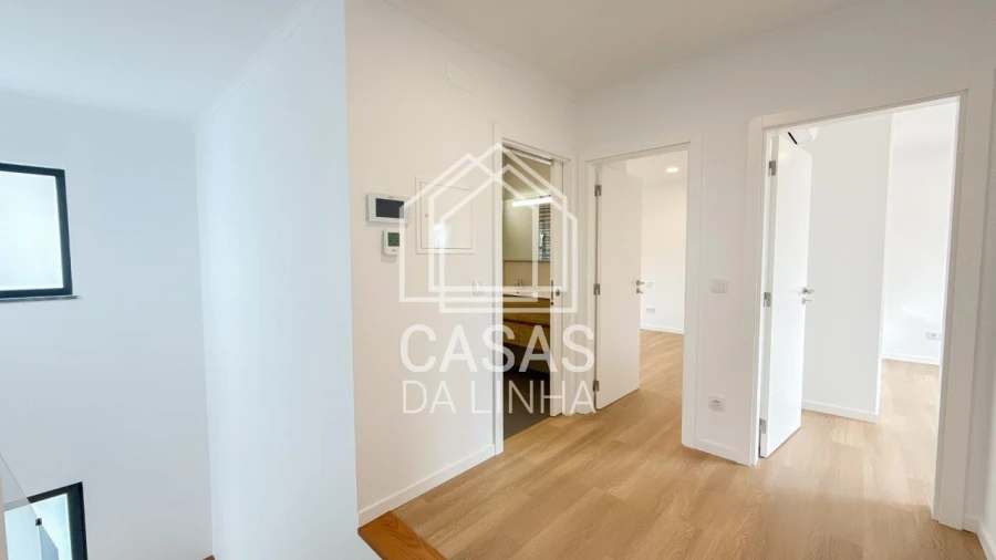 Moradia T4 para Arrendamento em Rio de Mouro Foto 20