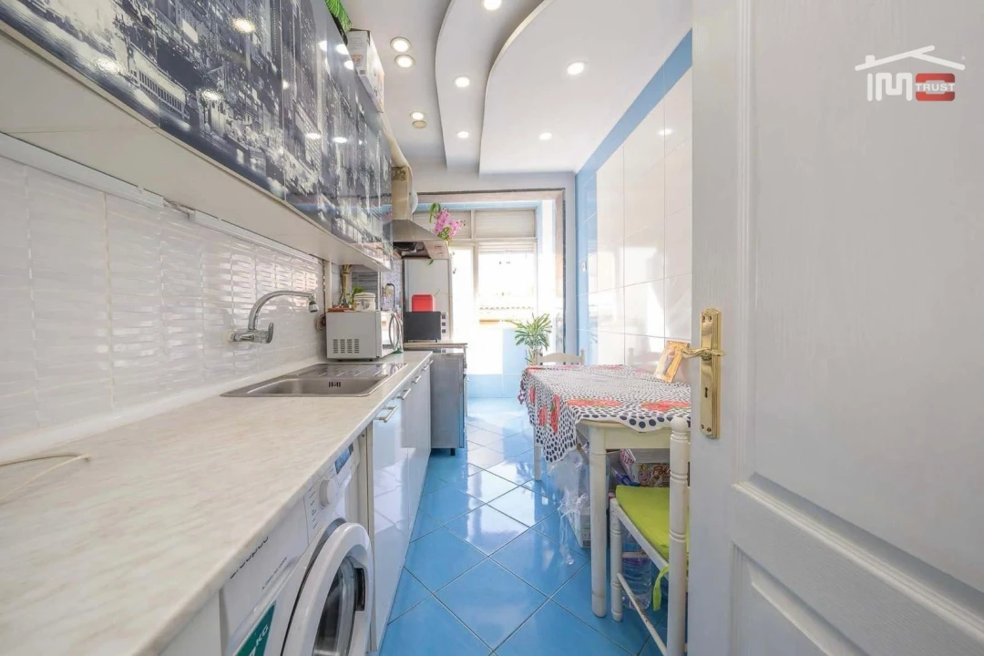 Apartamento T3 para Venda em Setubal (São Sebastião) Foto 1