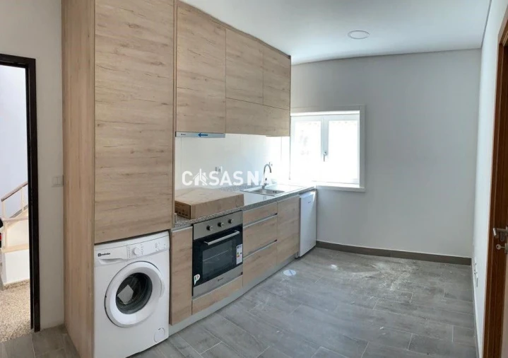 Apartamento T1 para Arrendamento em Viseu Foto 1