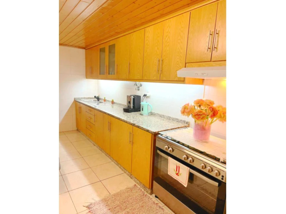 Moradia T3 para Venda em Telões Foto 9