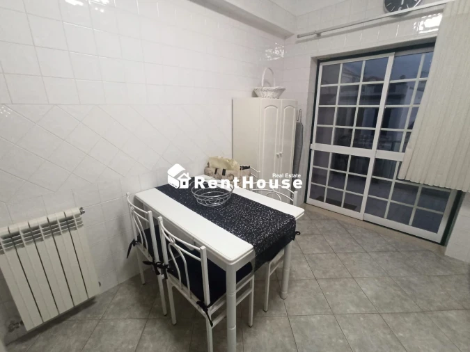 Apartamento T2 para Arrendamento em Buarcos Foto 6