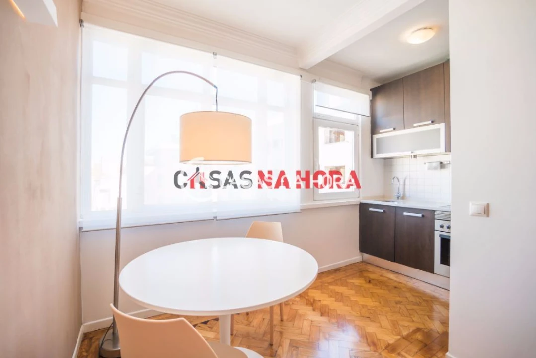 Apartamento T1 para Arrendamento em Estrela Foto 11