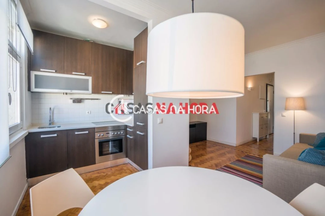 Apartamento T1 para Arrendamento em Estrela Foto 12