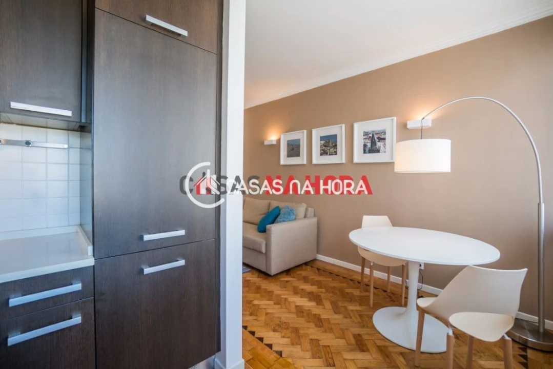 Apartamento T1 para Arrendamento em Estrela Foto 14