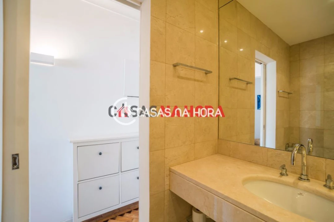 Apartamento T1 para Arrendamento em Estrela Foto 19