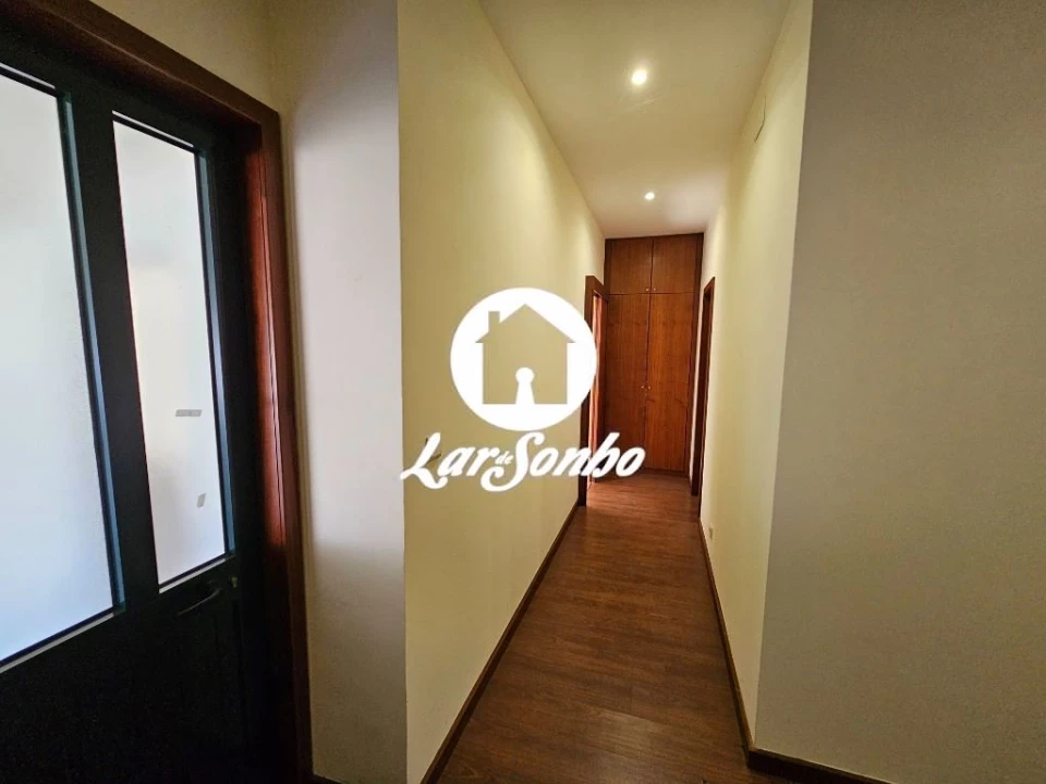 Quinta T4 para Venda em Rio Meão Foto 12