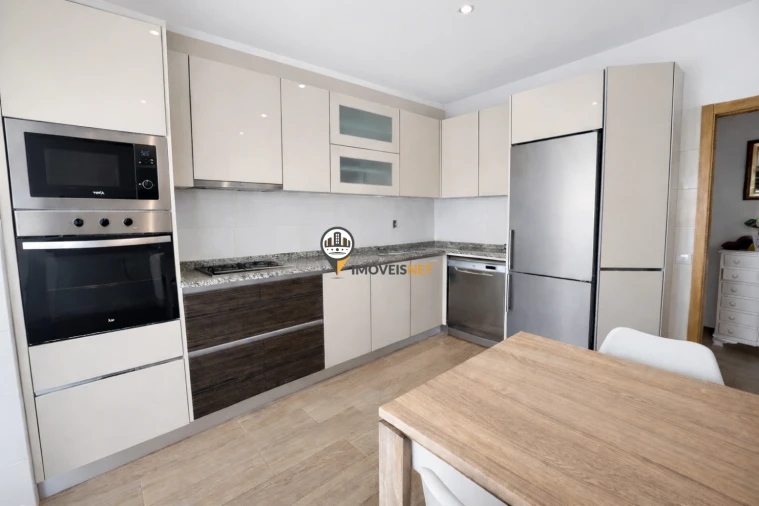 Apartamento T4 para Venda em Castelo Branco Foto 5