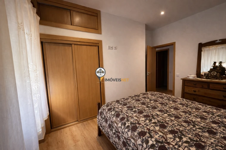 Apartamento T4 para Venda em Castelo Branco Foto 16