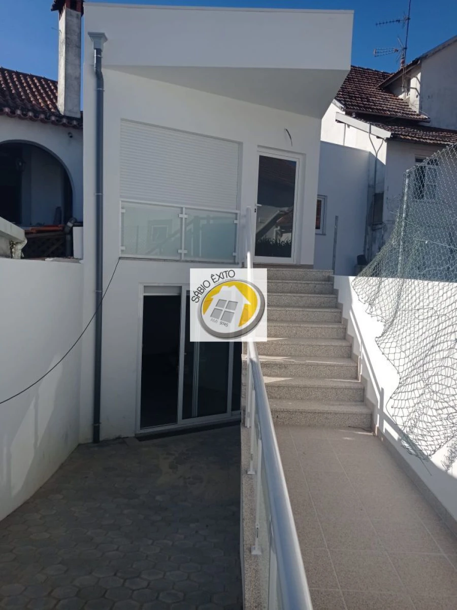 Moradia T3 para Venda em O. Azeméis, Riba-Ul, Ul, Macinhata Seixa, Madail Foto 20