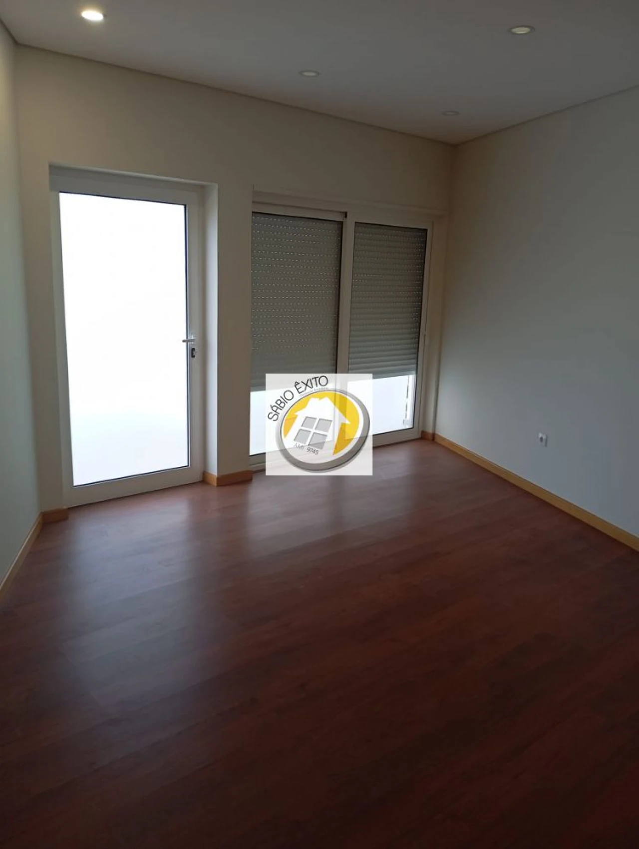 Moradia T3 para Venda em O. Azeméis, Riba-Ul, Ul, Macinhata Seixa, Madail Foto 4