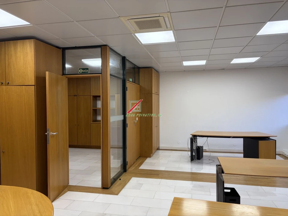 Loja para Arrendamento em Cascais e Estoril Foto 8