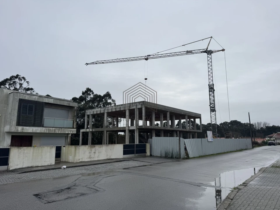 Moradia T3 para Venda em Argoncilhe Foto 31