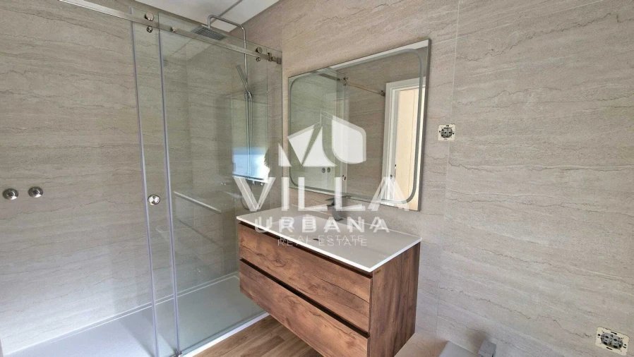 Moradia T4 para Venda em Charneca de Caparica e Sobreda Foto 23