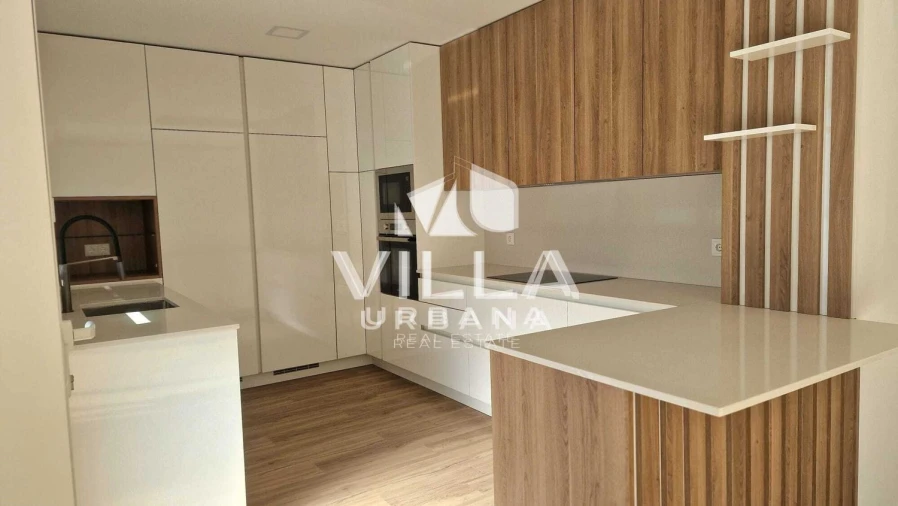 Moradia T4 para Venda em Charneca de Caparica e Sobreda Foto 36