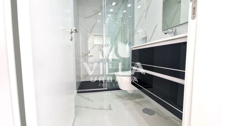 Moradia T4 para Venda em Fernao Ferro Foto 30