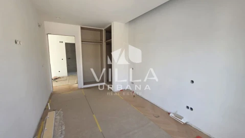 Moradia T4 para Venda em Charneca de Caparica e Sobreda