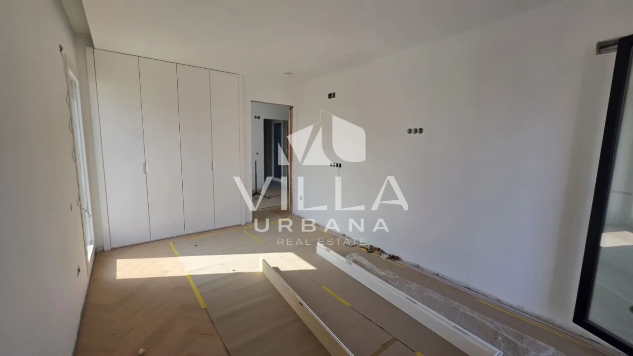 Moradia T4 para Venda em Charneca de Caparica e Sobreda Foto 10
