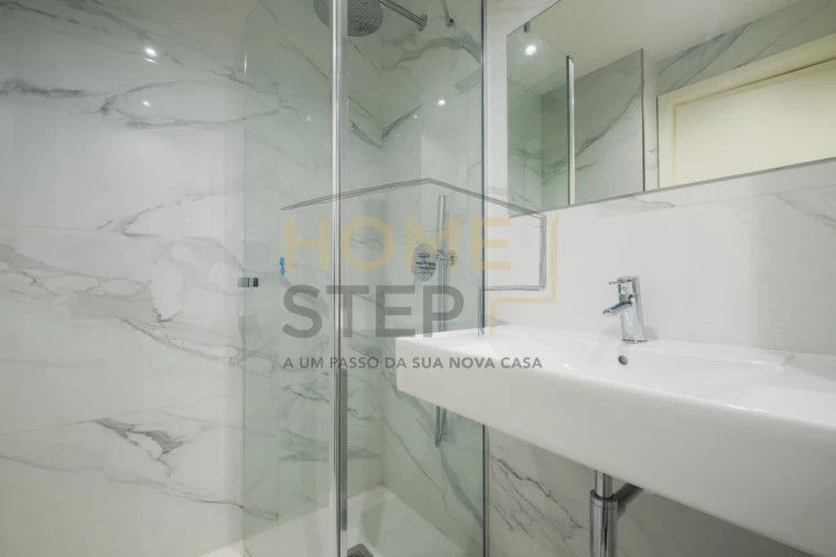 Apartamento T2 para Venda em Canidelo Foto 9