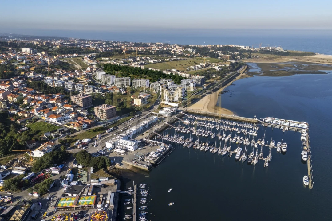 Apartamento T2 para Venda em Canidelo Foto 6