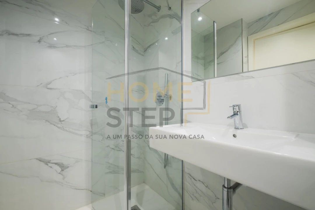 Apartamento T2 para Venda em Canidelo Foto 9