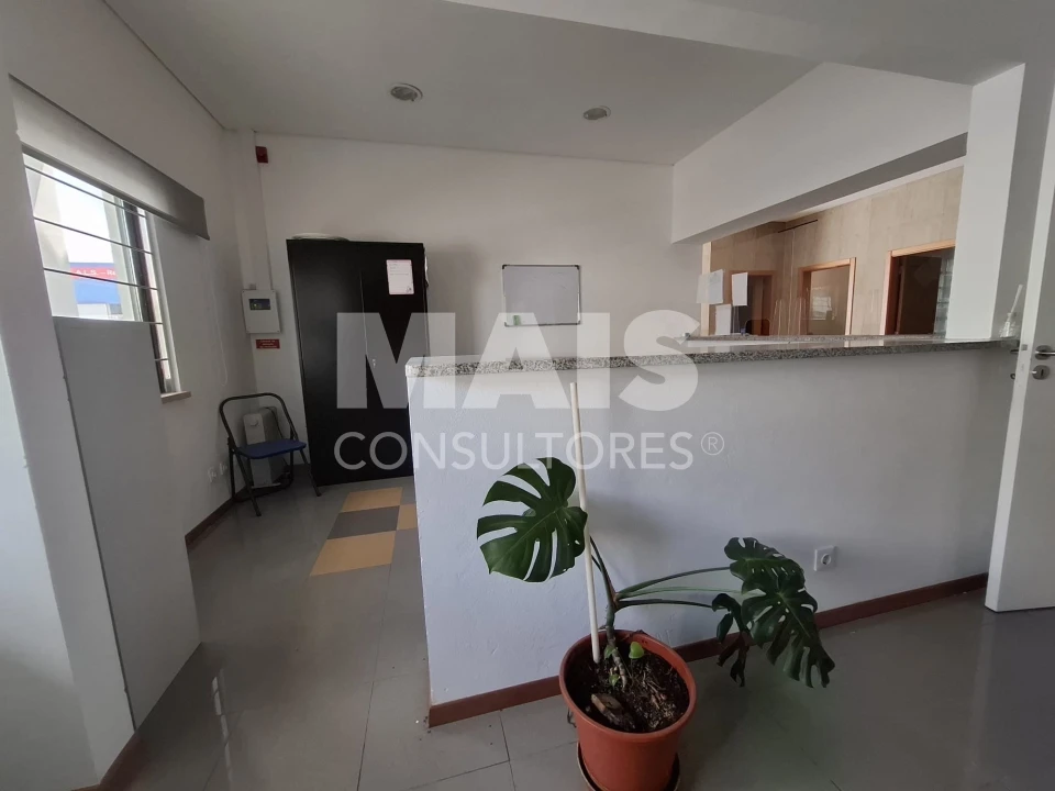 Prédio para Venda em Alto do Seixalinho, Santo André e Verderena Foto 8