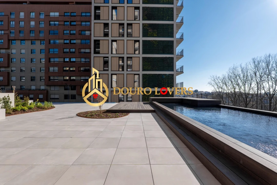 Apartamento T4 para Venda em Santa Marinha e São Pedro da Afurada Foto 16