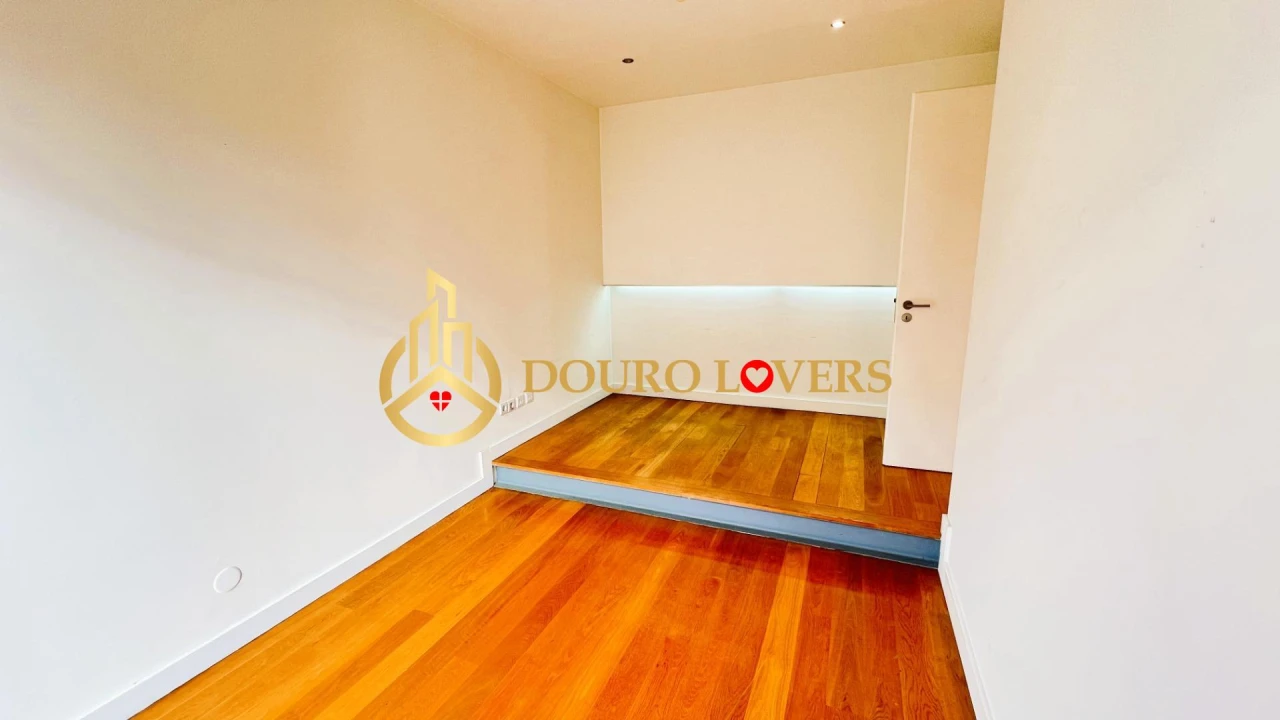 Escritório para Arrendamento em Matosinhos e Leça da Palmeira Foto 11