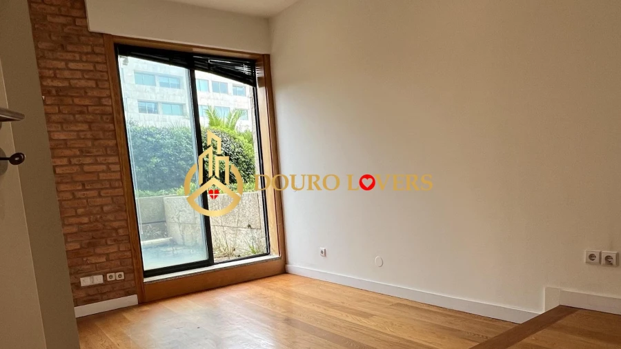 Escritório para Arrendamento em Matosinhos e Leça da Palmeira Foto 8