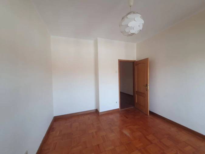 Apartamento T2 para Venda em Cedofeita, Santo Ildefonso, Sé, Miragaia, São Nicolau e Vitória Foto 9