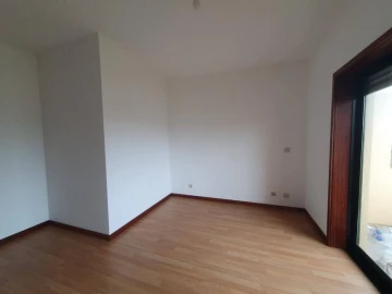 Apartamento T3 para Venda em Paço de Sousa