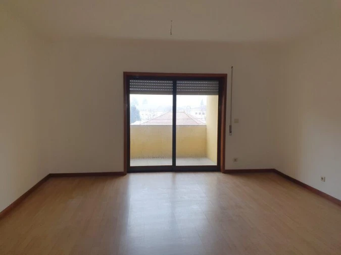 Apartamento T3 para Venda em Paço de Sousa Foto 7