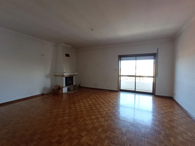 Apartamento T3 para Venda em Aguas Santas Foto 3