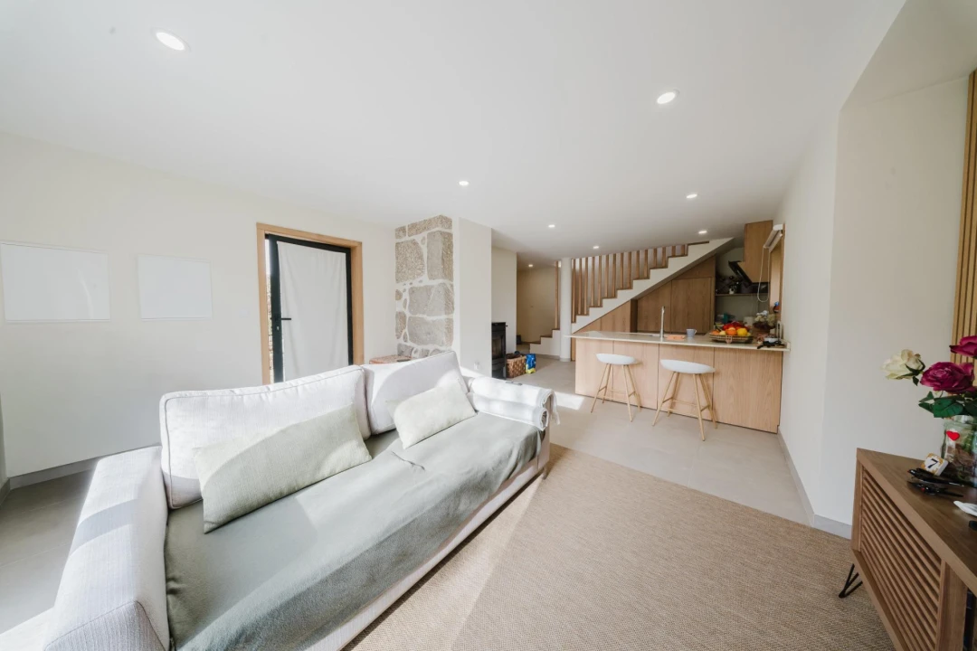 Moradia T6 para Venda em Termas de São Vicente Foto 6