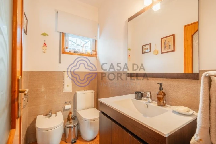 Moradia T6 para Venda em Gondomar (São Cosme), Valbom e Jovim Foto 14