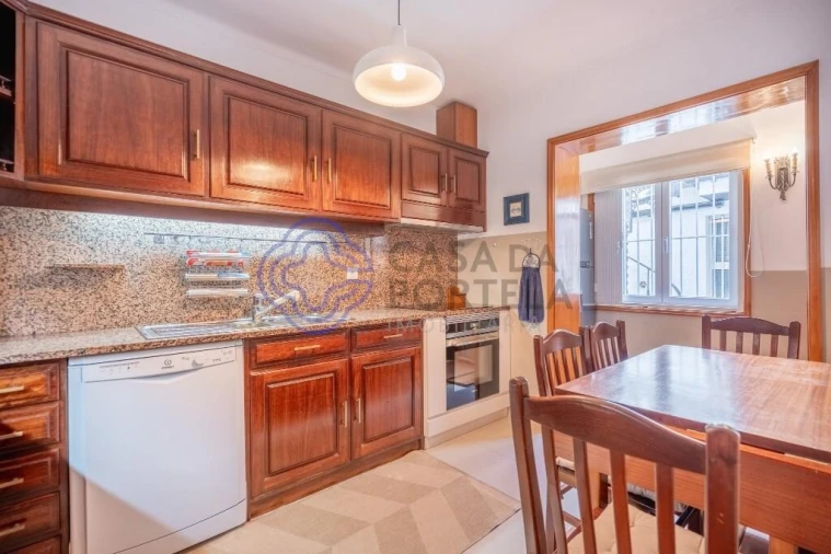 Moradia T6 para Venda em Gondomar (São Cosme), Valbom e Jovim Foto 12