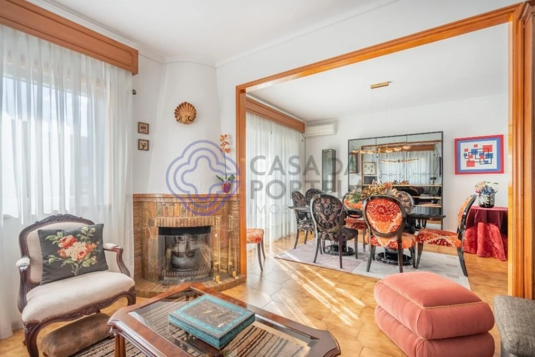 Moradia T6 para Venda em Gondomar (São Cosme), Valbom e Jovim Foto 11