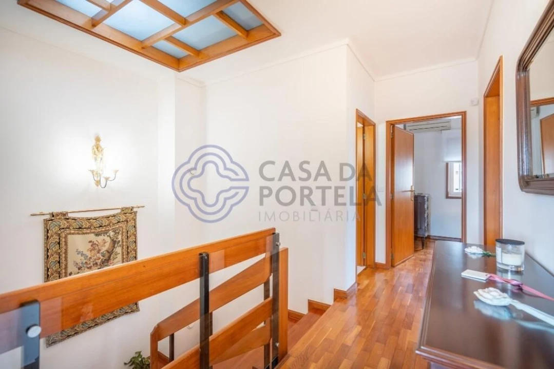 Moradia T6 para Venda em Gondomar (São Cosme), Valbom e Jovim Foto 22