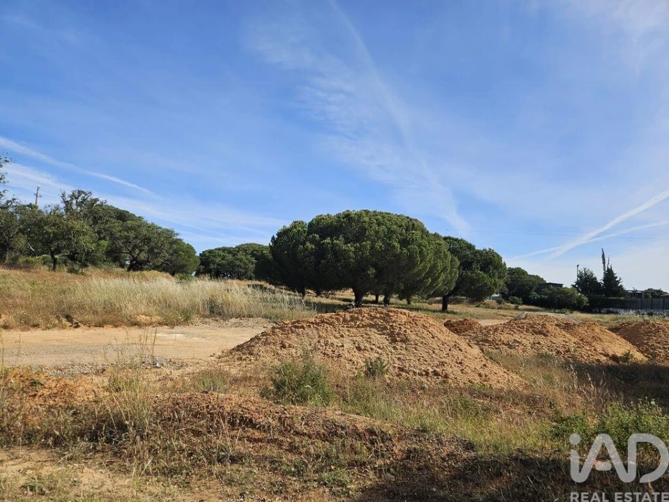 Terreno para Venda em Quarteira Foto 6