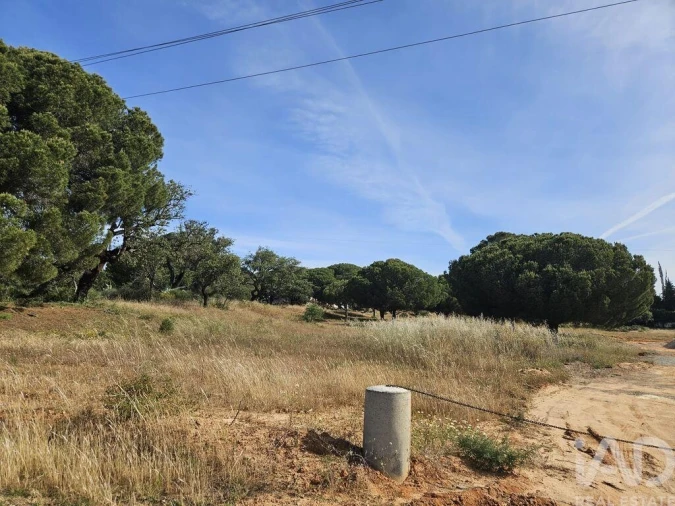Terreno para Venda em Quarteira Foto 4