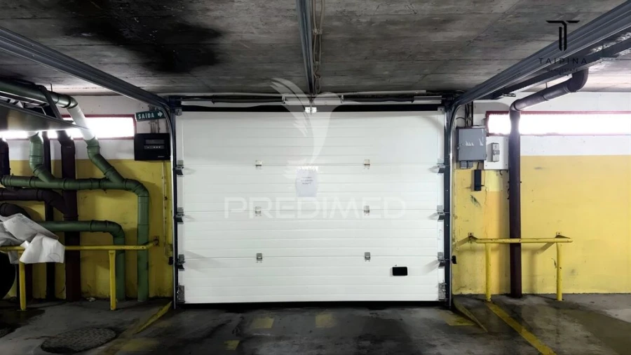 Apartamento T1 para Venda em Caparica e Trafaria Foto 16