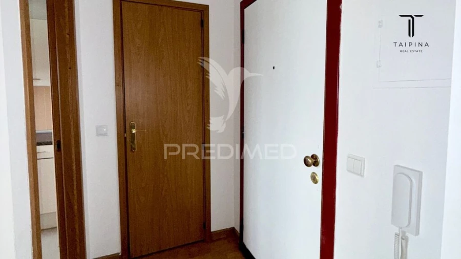 Apartamento T1 para Venda em Caparica e Trafaria Foto 12