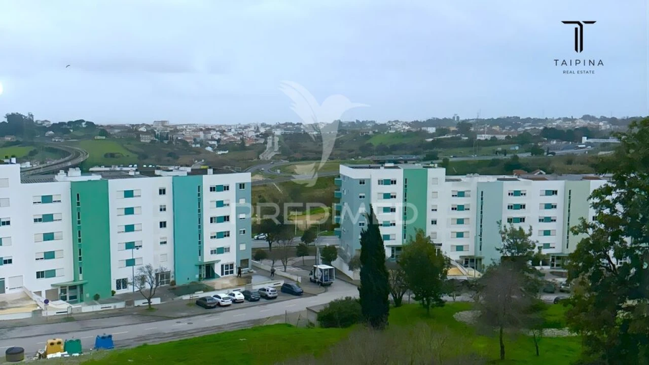 Apartamento T1 para Venda em Caparica e Trafaria Foto 5