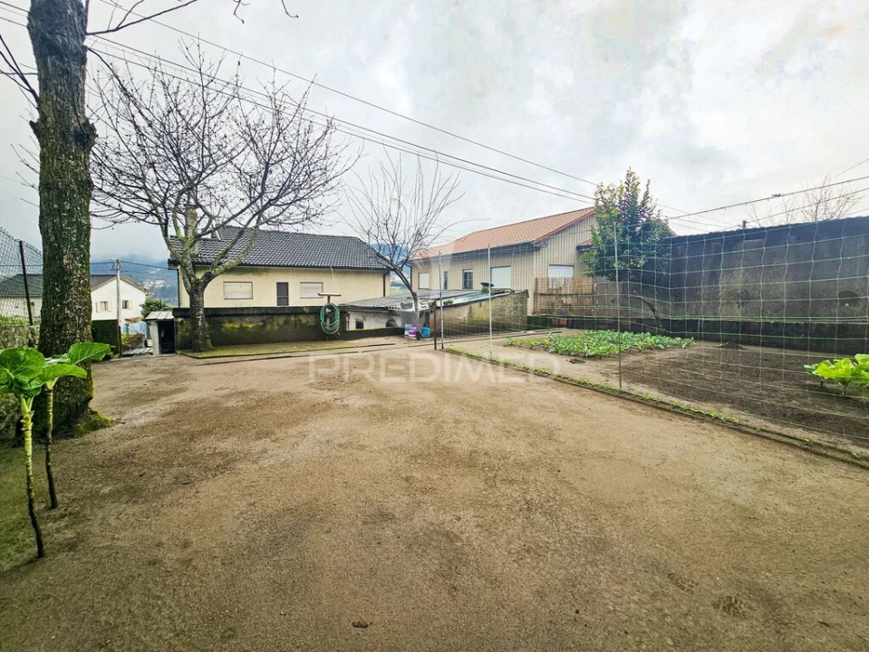 Moradia T3 para Venda em Pedreira, Rande e Sernande Foto 20