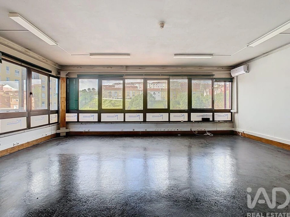 Escritório para Arrendamento em Beato Foto 1