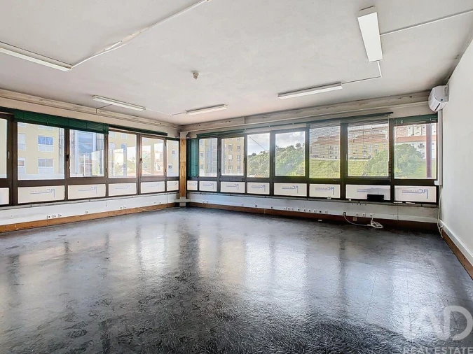 Escritório para Arrendamento em Beato Foto 5