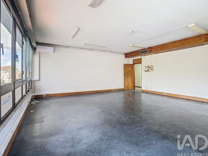 Escritório para Arrendamento em Beato Foto 6