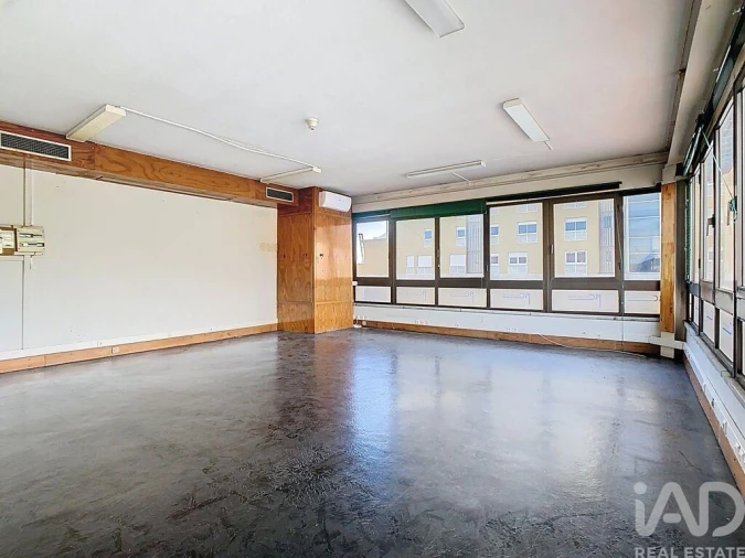 Escritório para Arrendamento em Beato Foto 9