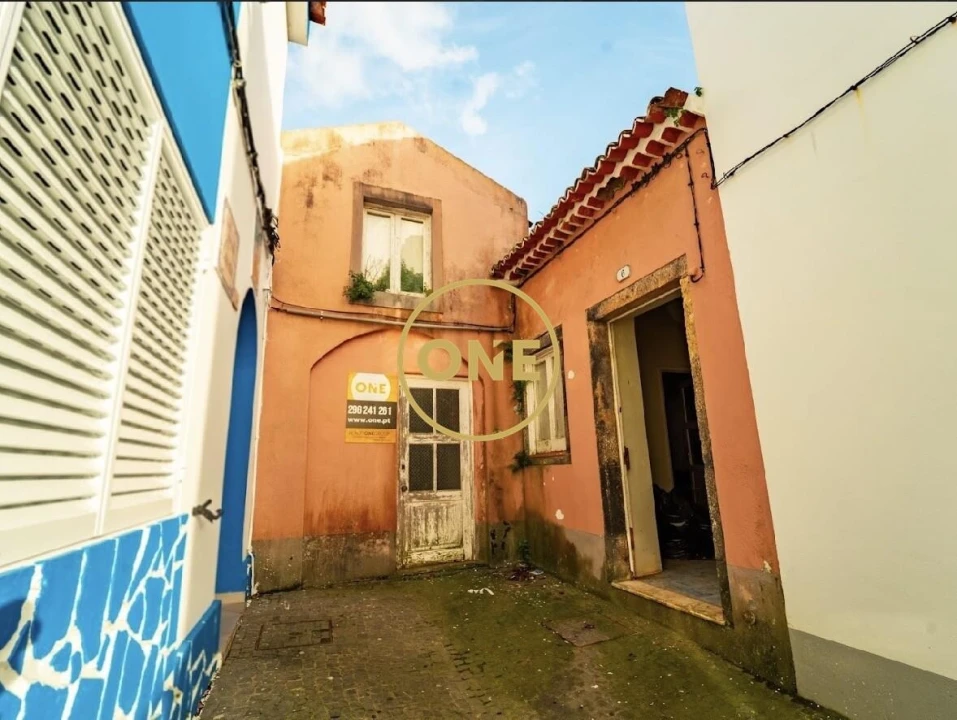 Moradia para Venda em Ponta Delgada (São Sebastião) Foto 1